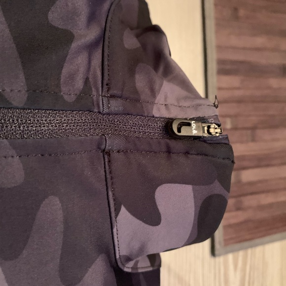 Lole women active wear full zip - Picture 3 of 8